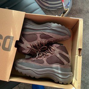 Yeezy Desert Boot Oil
